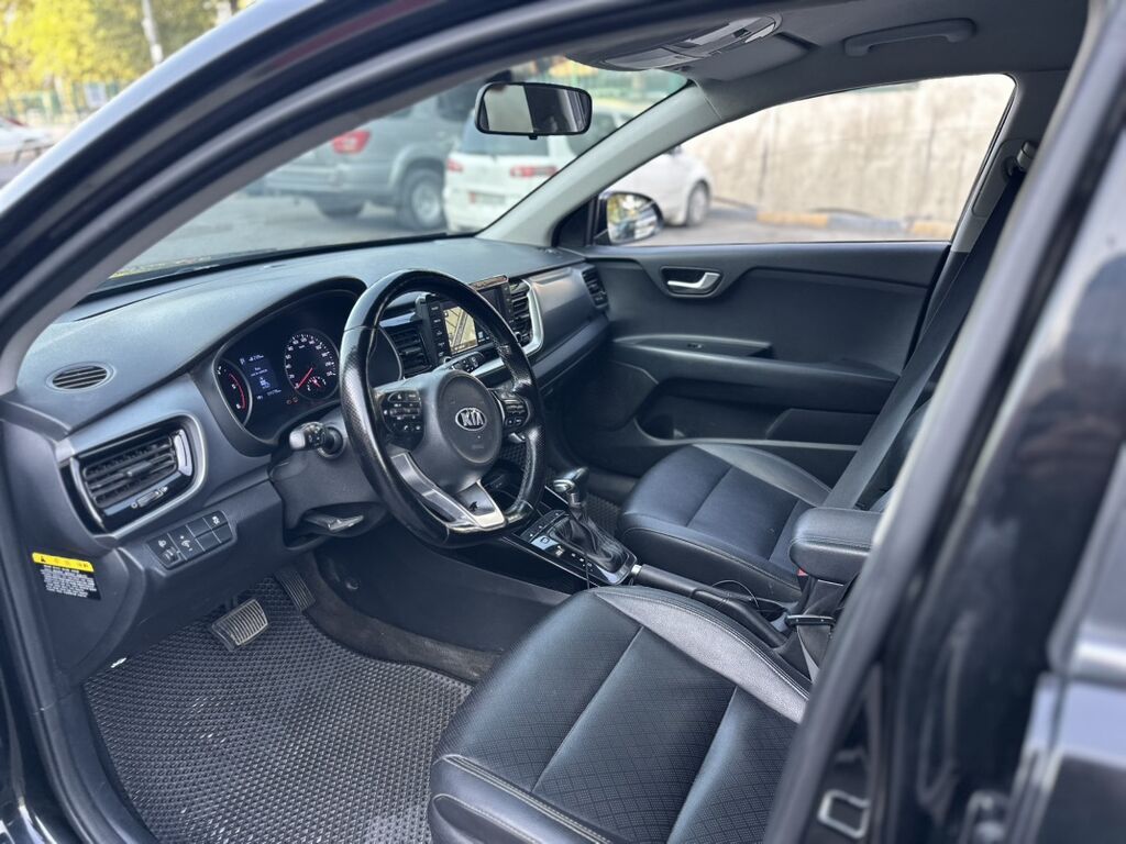 Kia Stonic: 2018 г., 1.6 л, Автомат, Дизель, Кроссовер: фото 6