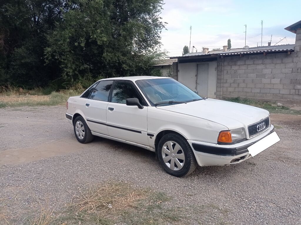 Audi 80: 1992 г., 2 л, Механика: фото 6