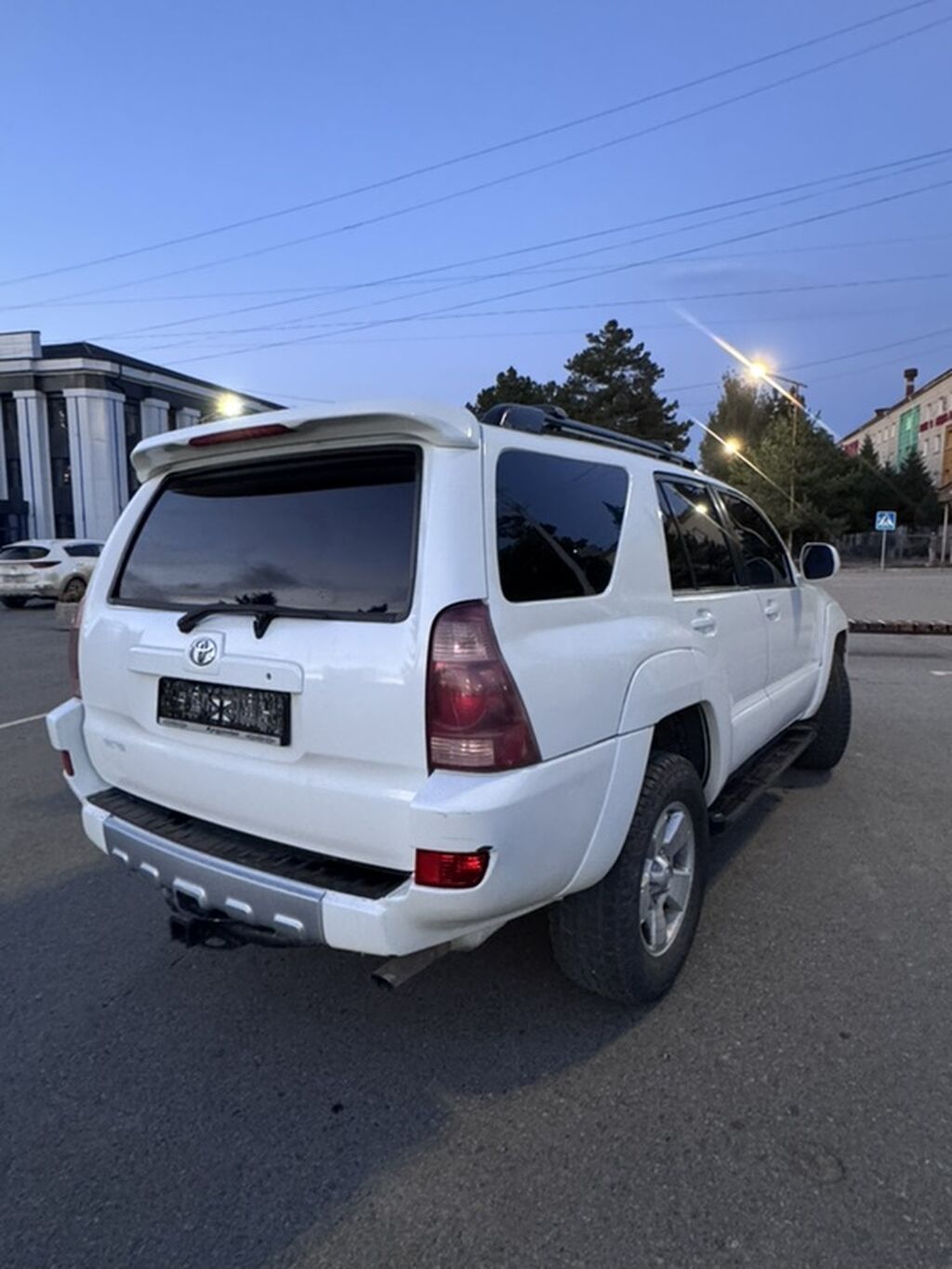 Toyota 4Runner: 2004 г., 4.7 л, Автомат, Бензин, Внедорожник: фото 2