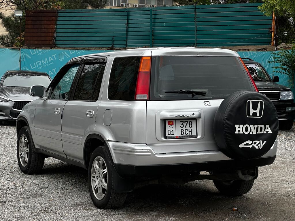 Honda CR-V: 2001 г., 2 л, Механика, Бензин, Кроссовер: фото 5