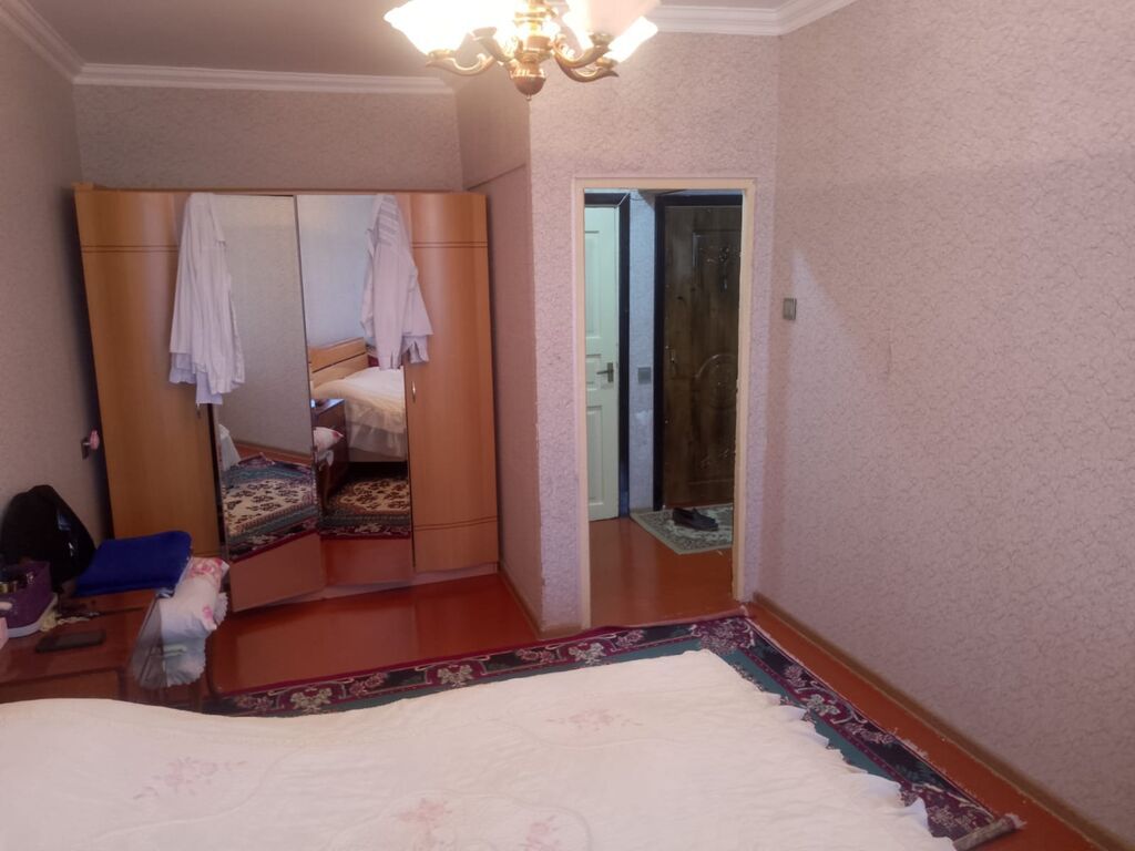 Bakı, Bakıxanov qəs., 2 otaqlı, Köhnə tikili, m. Neftçilər, 51 kv. m