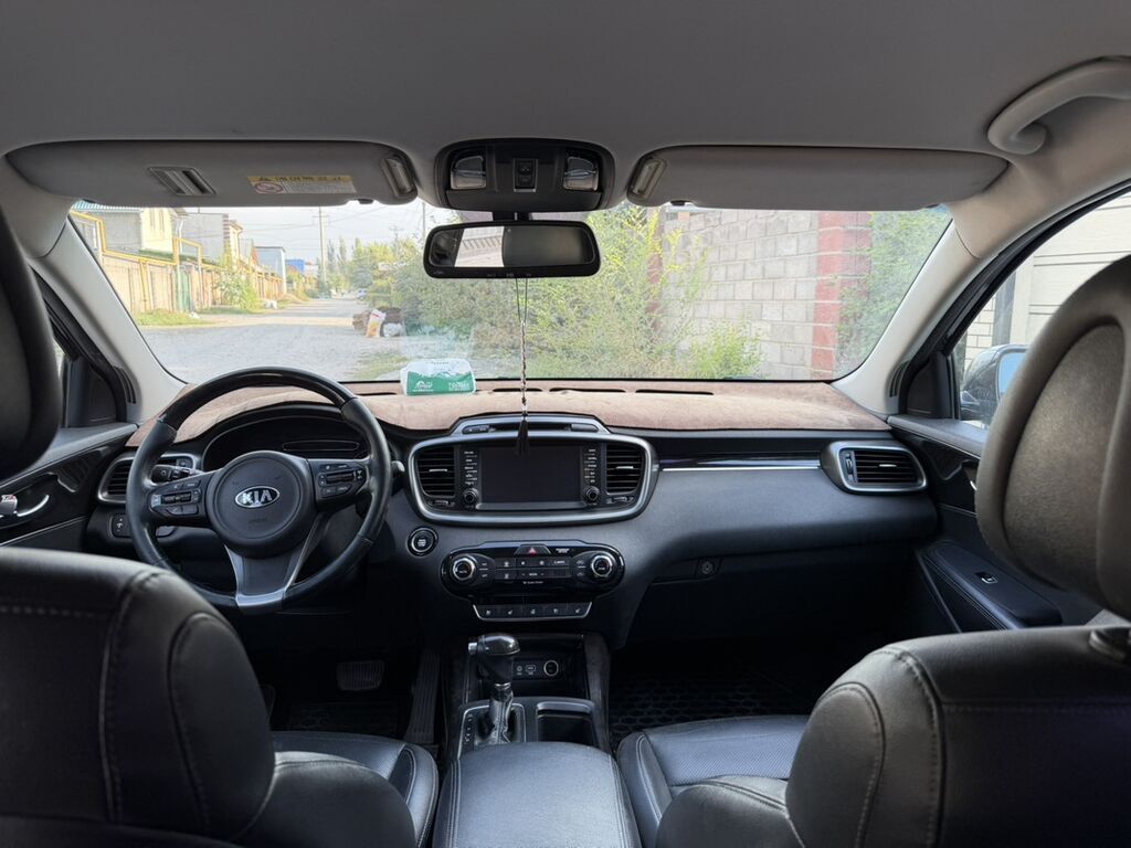 Kia Sorento: 2016 г., 2 л, Автомат, Дизель, Кроссовер: фото 3