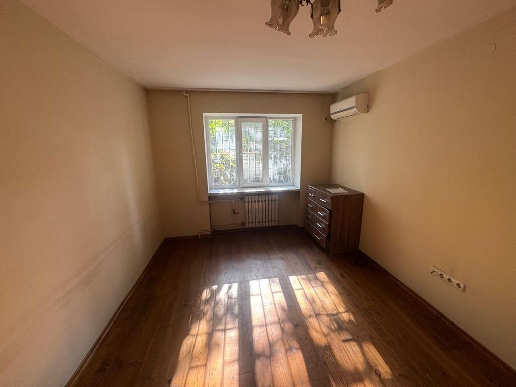 Продам 2-комнатную квартиру, 45 м², 1 этаж, ул. Московская/Турусбекова: фото 6