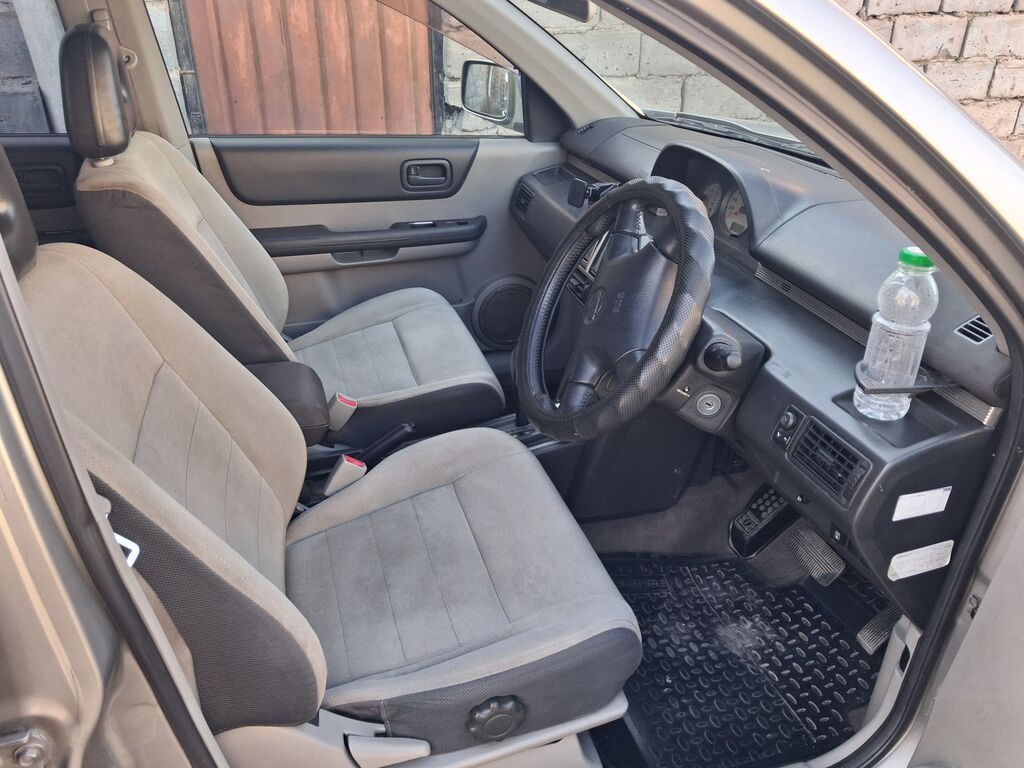 Nissan X-Trail: 2003 г., 0.2 л, Газ, Кроссовер: фото 4
