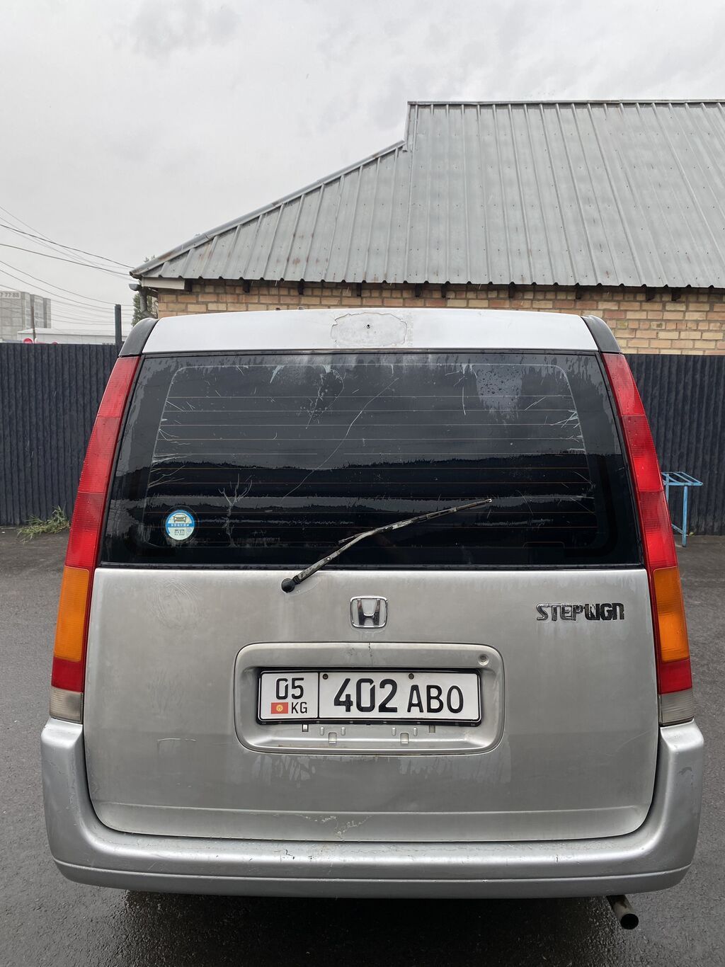 Honda Stepwgn: 1998 г., 2 л, Автомат, Бензин, Минивэн: фото 5