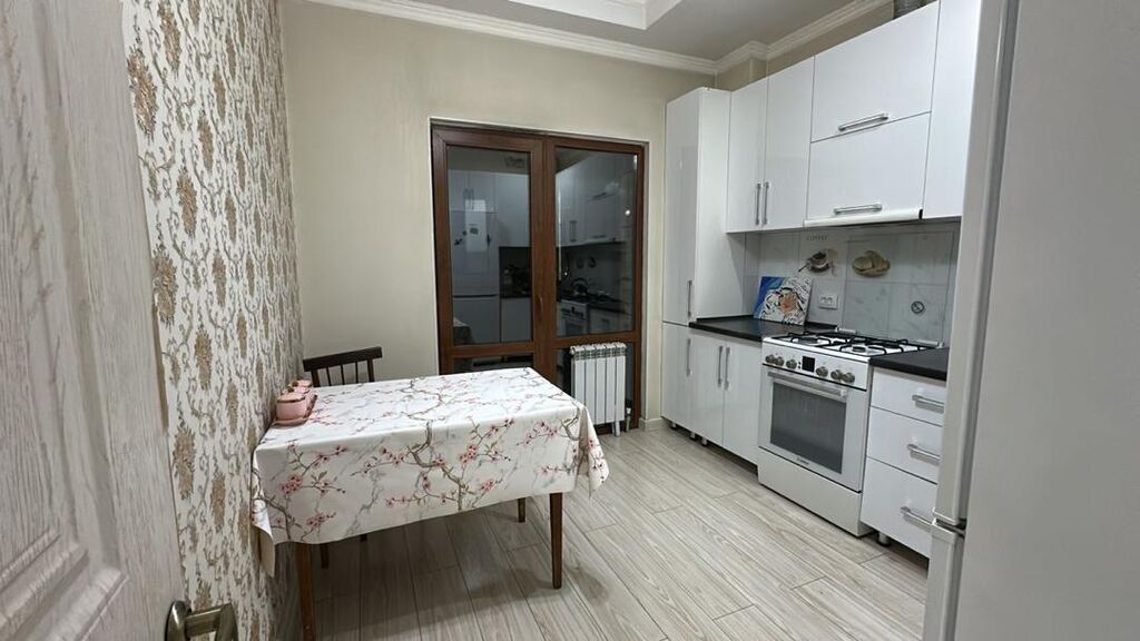 2 комнаты, 56 м², Восток-5 мкр Элитка, 4 этаж, Свежий ремонт: фото 4