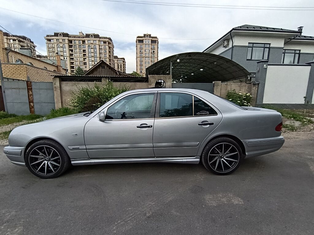 Mercedes-Benz E-Class: 1998 г., Седан — фото 2
