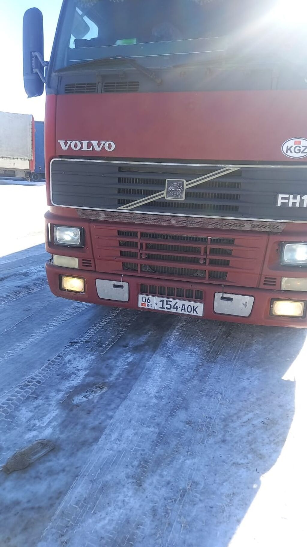 Тягач, Volvo, 1998 г., Шторный: фото 3