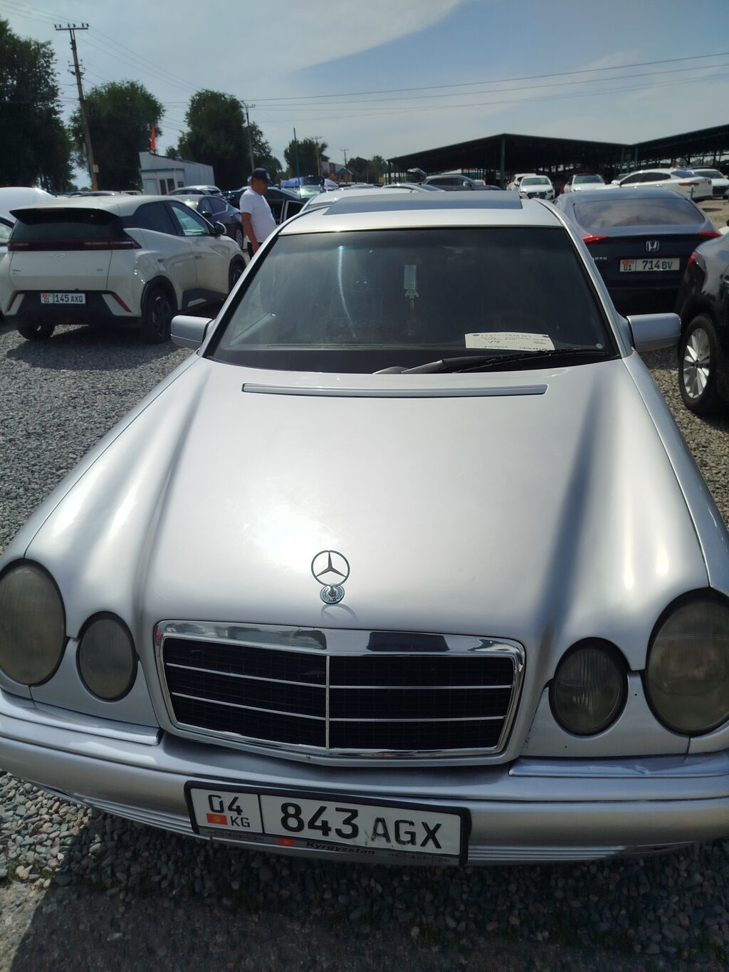 Mercedes-Benz E-Class: 1995 г., Седан: фото 3