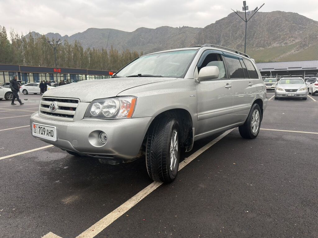 Toyota Highlander: 2001 г., 3 л, Автомат, Газ, Кроссовер: фото 1