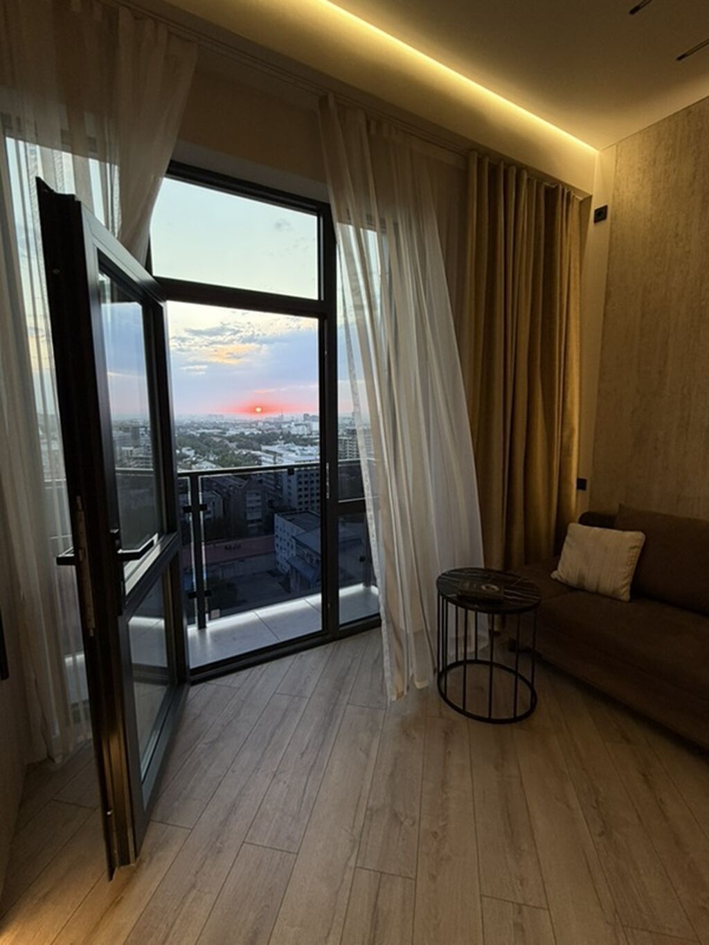 2 комнаты, 50 м², 16 этаж, Дизайнерский ремонт: фото 6