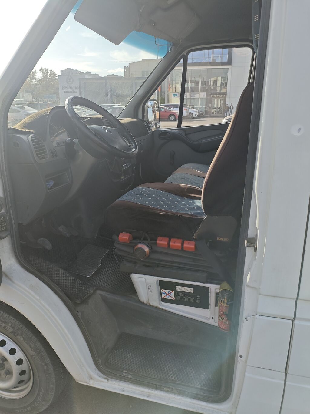 Mercedes-Benz Спринтер: 2002 г., 2.2 л, Механика, Дизель, Фургон: фото 5