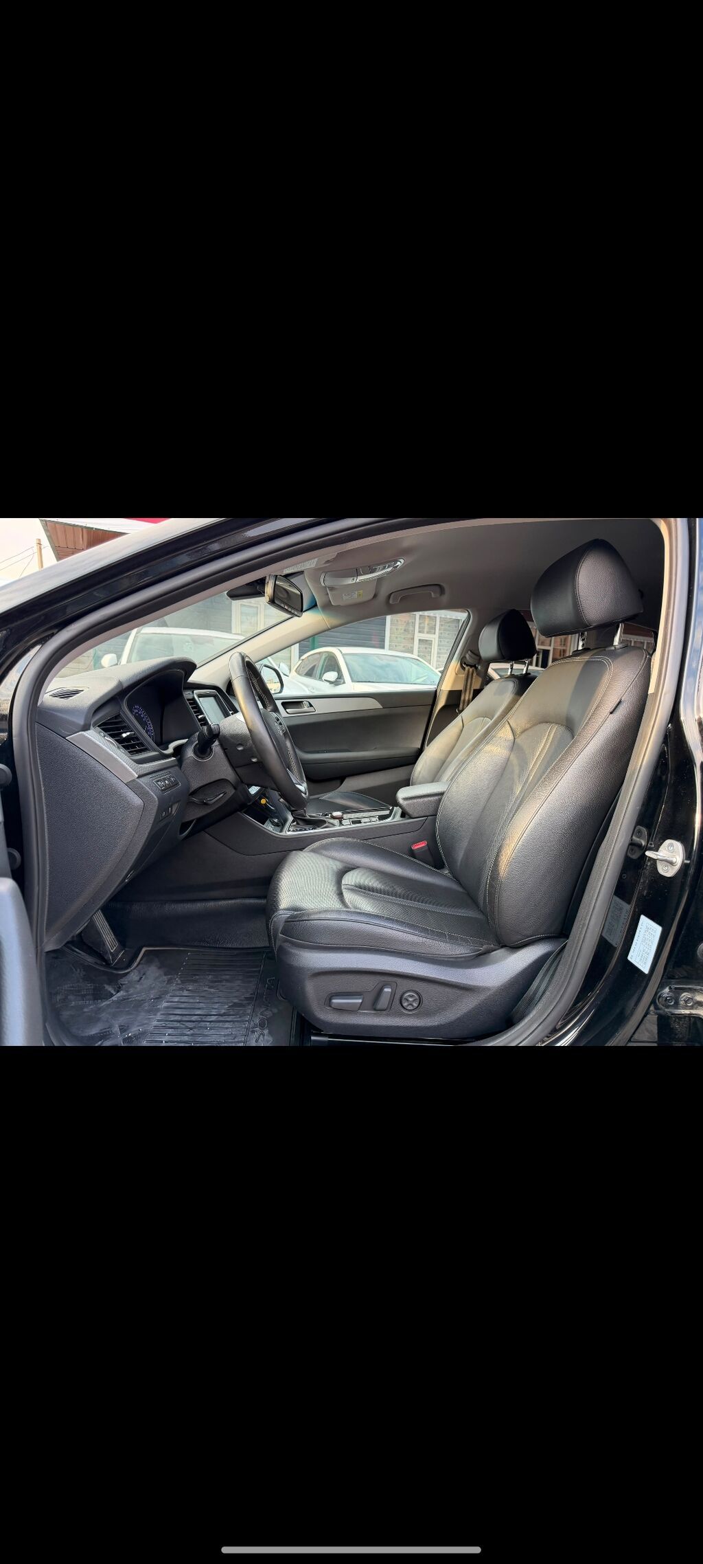 Hyundai Sonata: 2022 г., 2 л, Автомат, Газ, Седан: фото 3