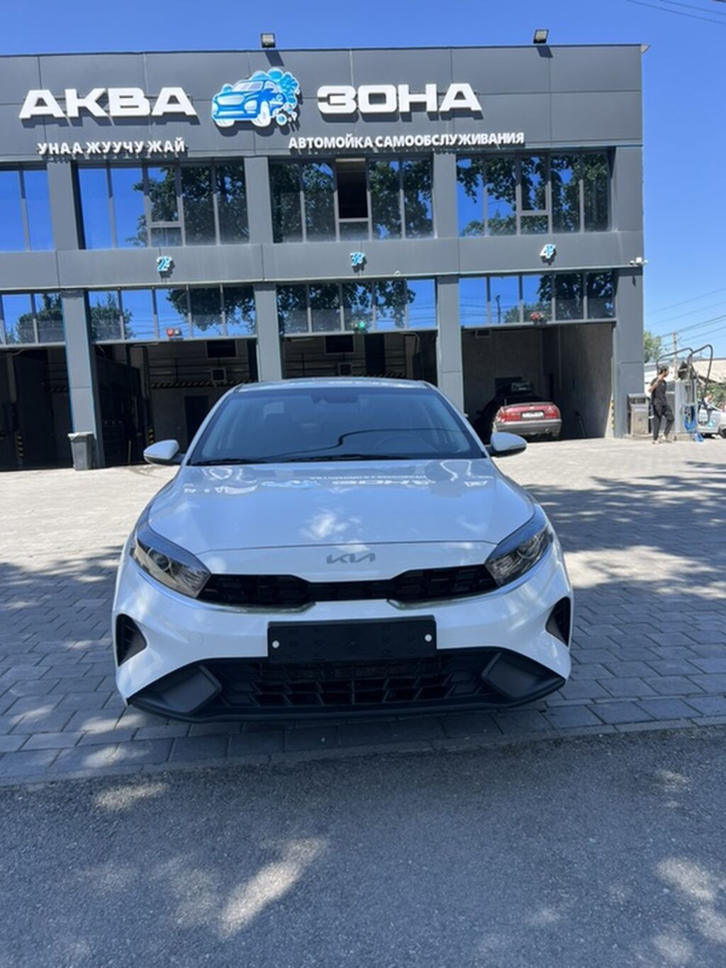 Kia K3: 2021 г., 1.6 л, Автомат, Бензин, Седан — фото 1