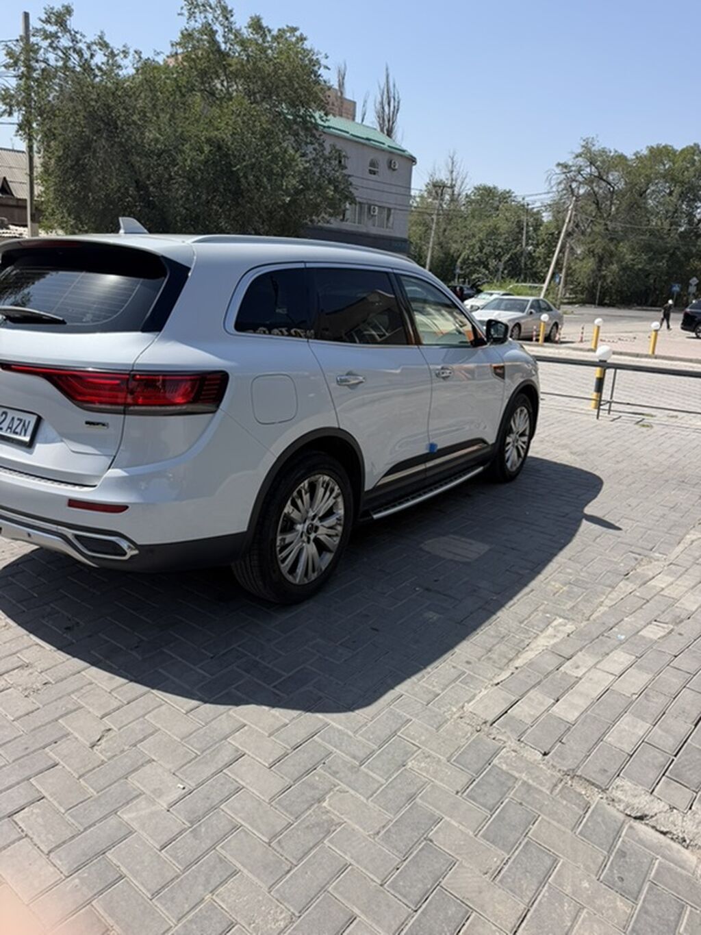 Renault Koleos: 2021 г., 0.2 л, Автомат, Газ, Кроссовер: фото 2
