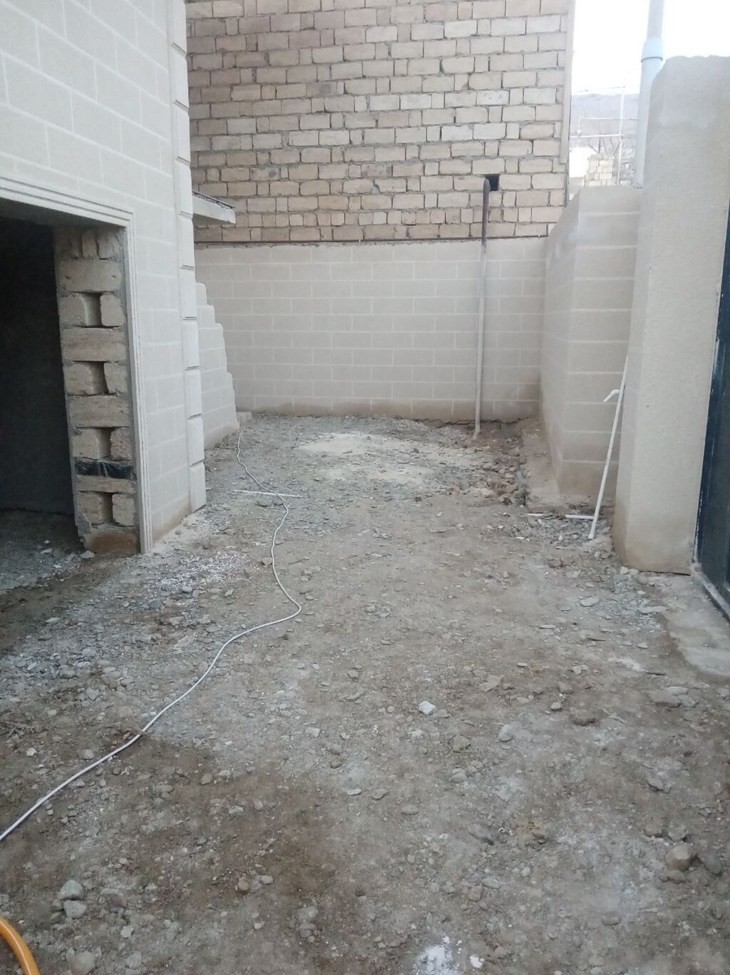 4 otaqlı, 85 kv. m, Kredit yoxdur, Yeni təmirli