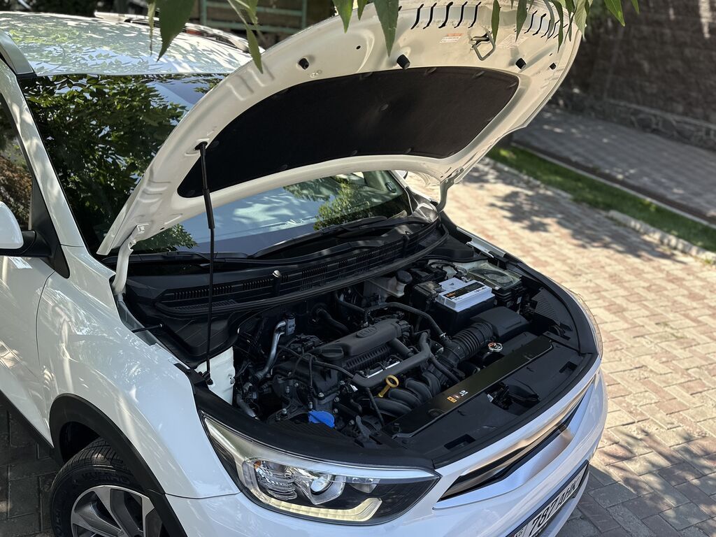 Kia Stonic: 2019 г., 1.4 л, Автомат, Бензин, Лифтбек: фото 5