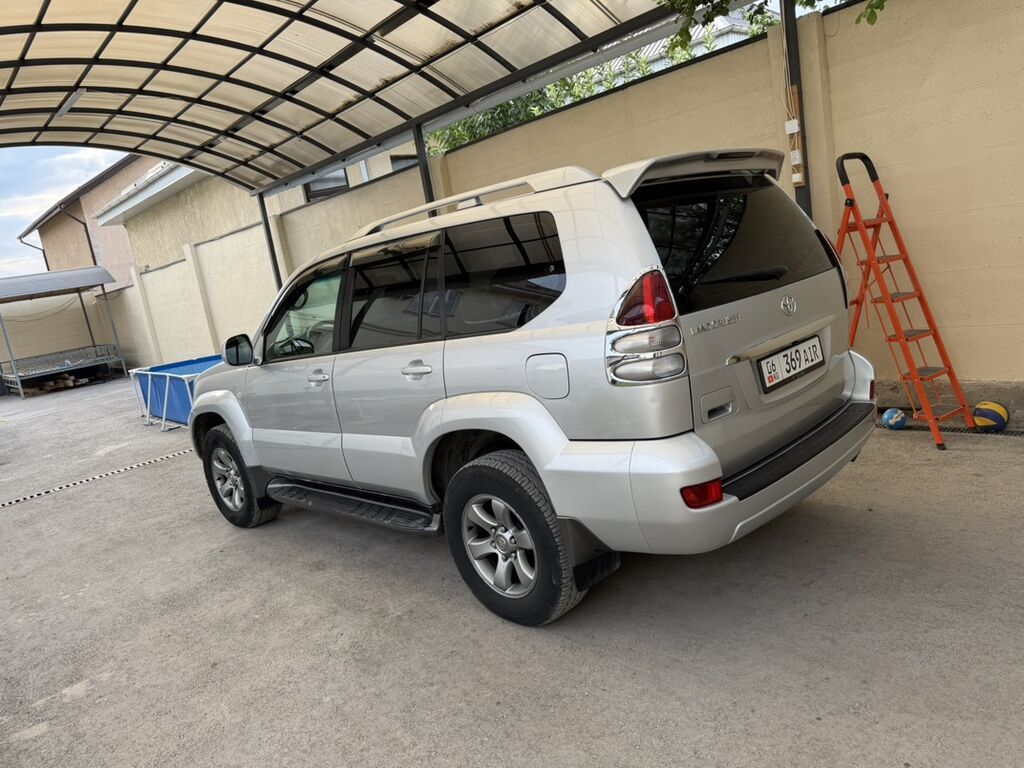 Toyota Land Cruiser Prado: 2006 г., 3 л, Автомат, Дизель, Внедорожник: фото 5