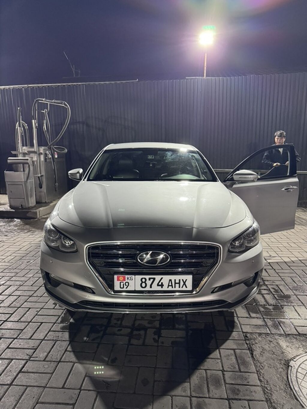 Hyundai Grandeur: 2018 г., 3 л, Автомат, Газ, Седан: фото 2