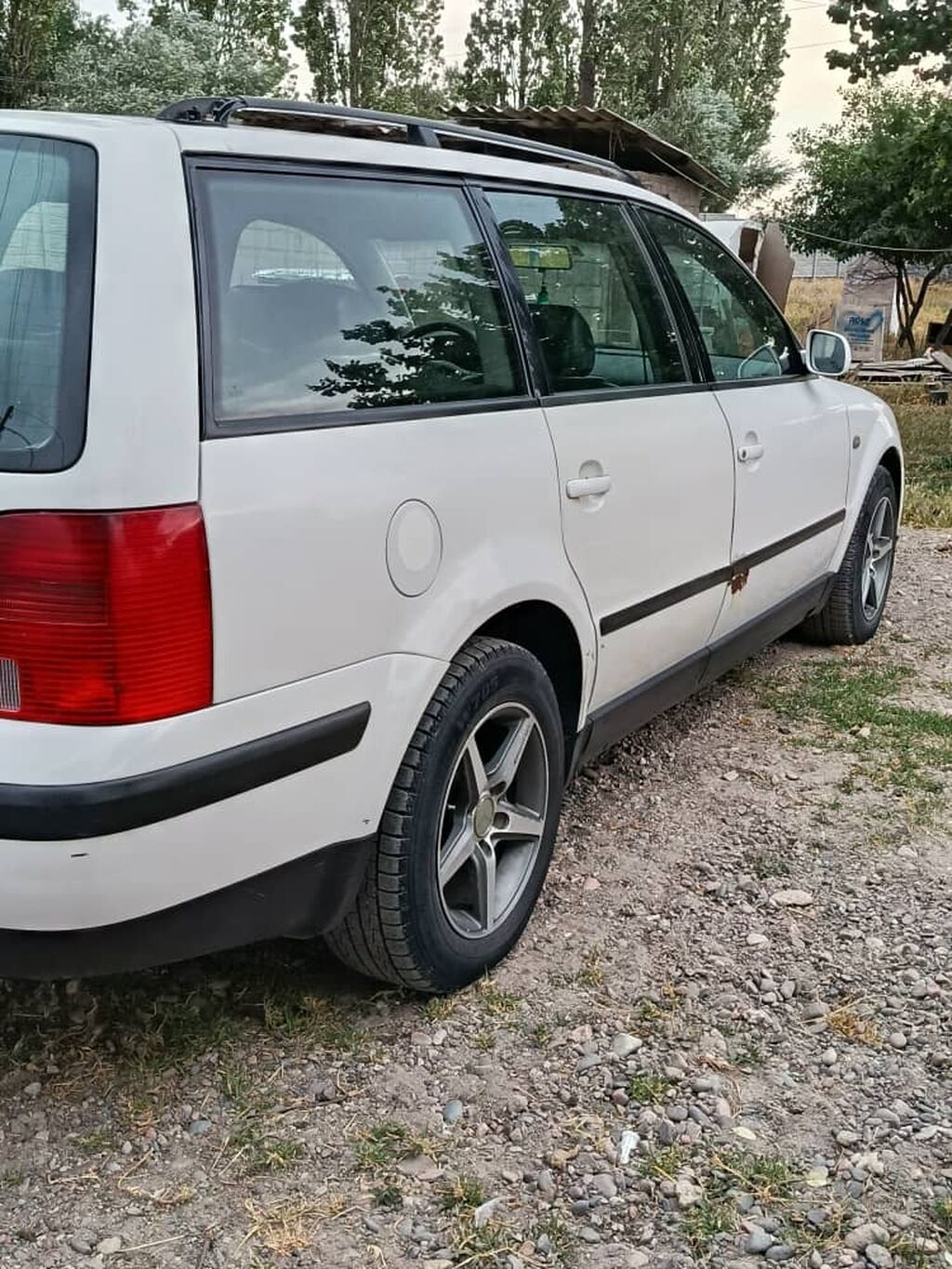 Volkswagen Passat Variant: 2000 г., 1.8 л, Механика, Бензин, Универсал: фото 6