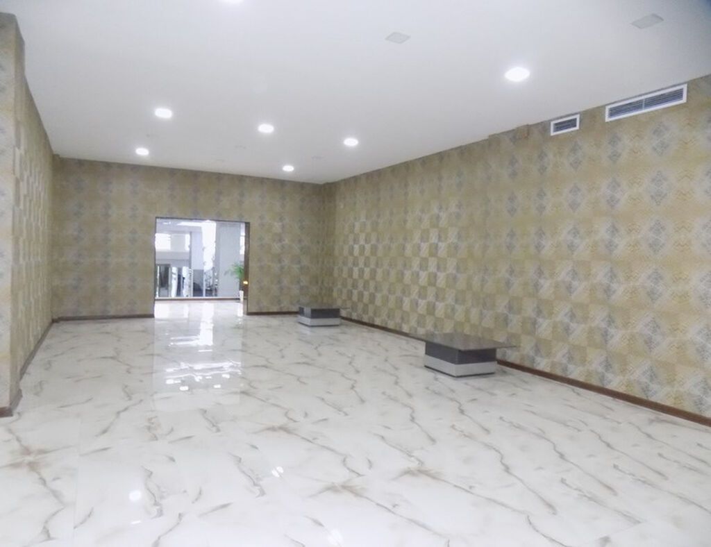Nəsimi rayonu, Rəşid Behbudov küçəsində plazada yeni təmirli 3 otaqlı