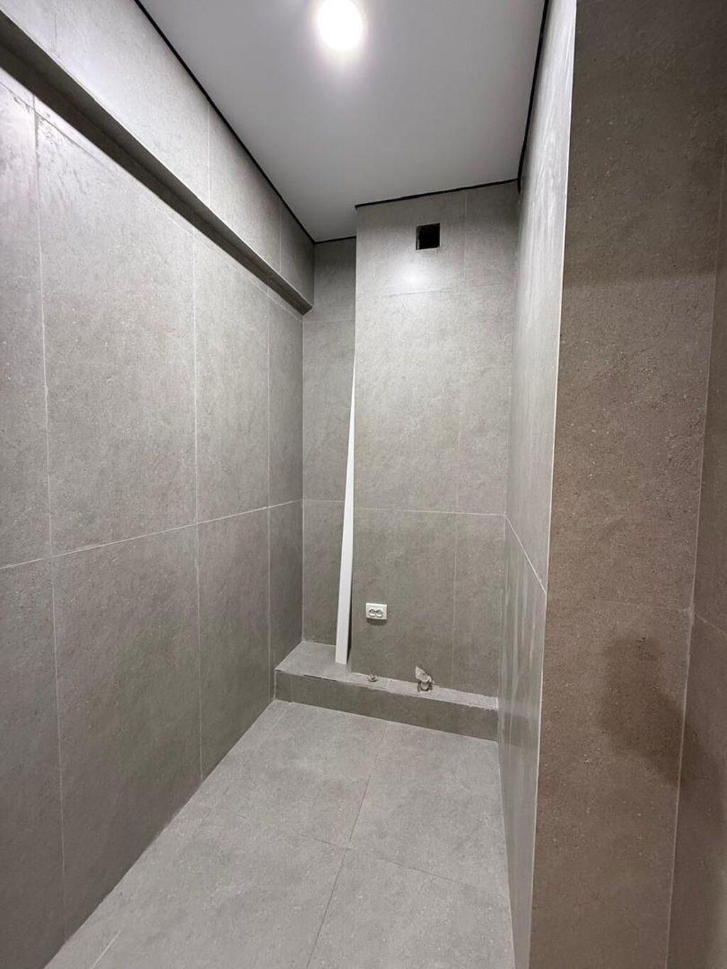 2 комнаты, 81 м², Рабочий Городок Элитка, 10 этаж, Свежий ремонт: фото 7