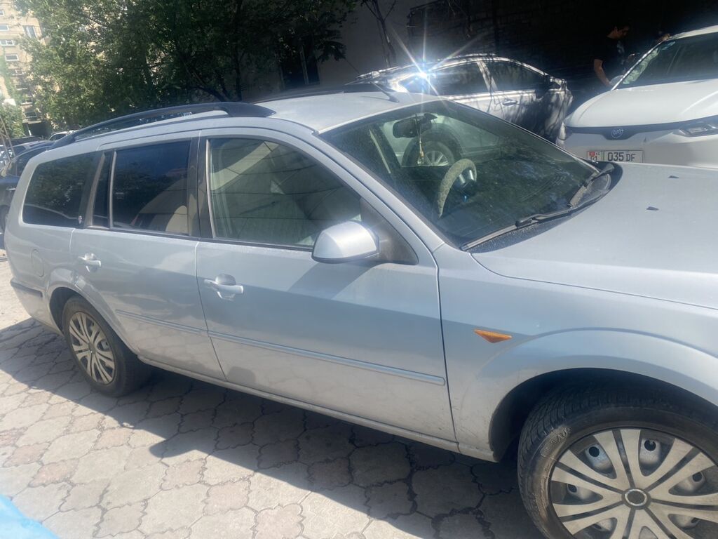 Ford Mondeo: 2002 г., Автомат, Бензин, Универсал: фото 3