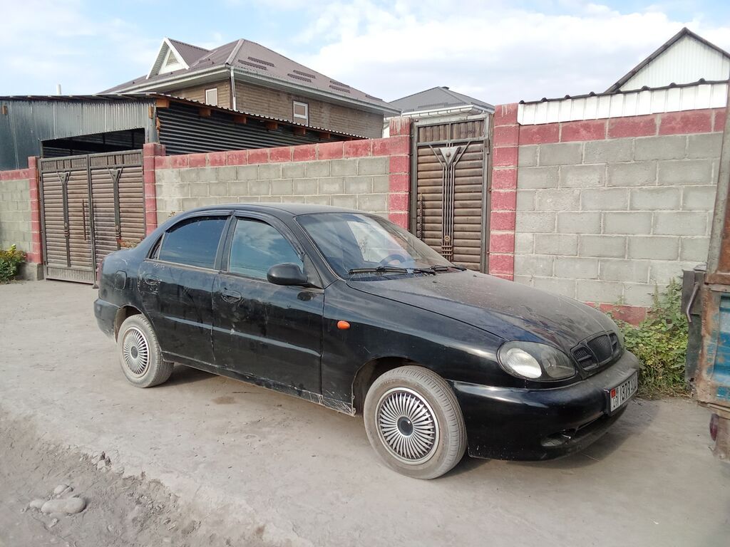 Chevrolet Lanos: 2006 г., 1.5 л, Механика, Бензин, Седан: фото 3