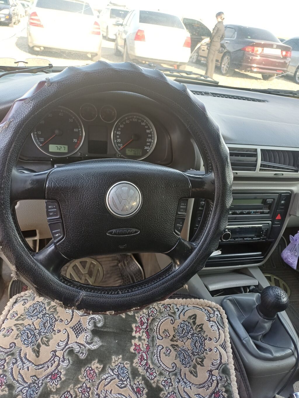 Volkswagen Passat: 2002 г., 2 л, Механика, Бензин, Универсал: фото 7