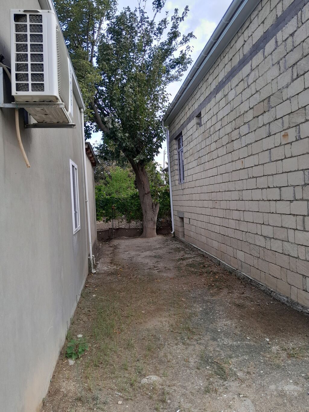 6 otaqlı, 175 kv. m, Kredit yoxdur, Orta təmir