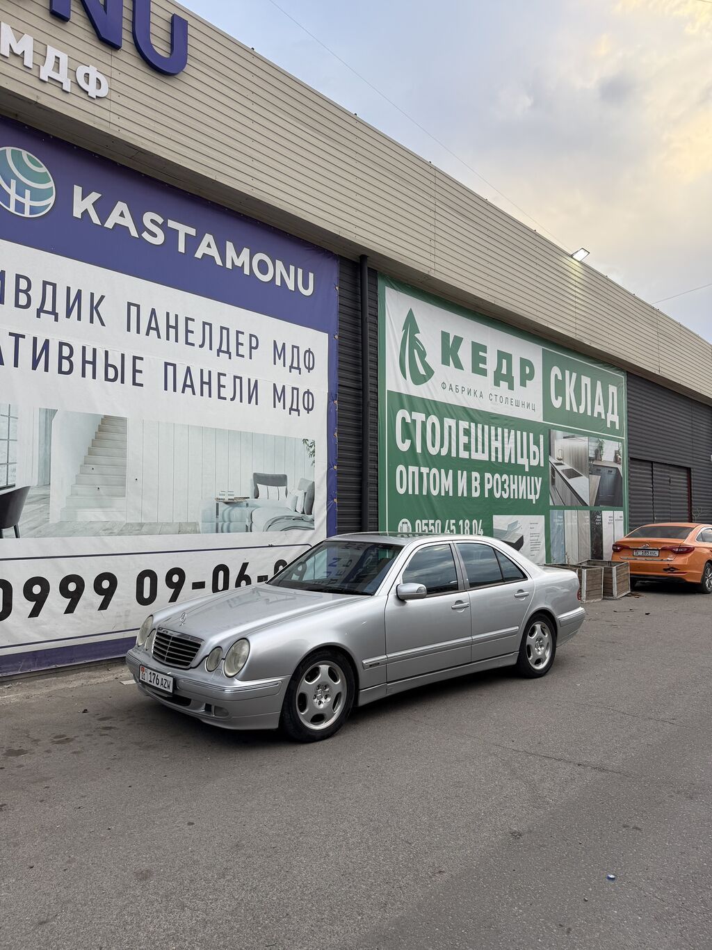 Mercedes-Benz E-Class: 2001 г., 4.3 л, Автомат, Бензин, Седан: фото 5