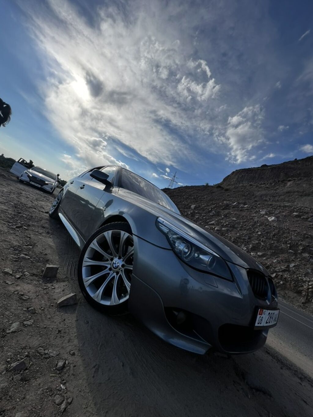 BMW 5 series: 2009 г., 3 л, Автомат, Бензин, Седан: фото 2