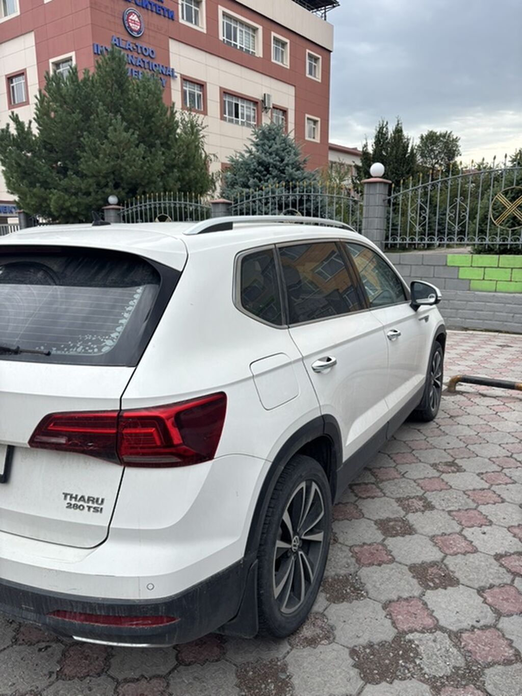 Volkswagen Tharu: 2019 г., 1.4 л, Автомат, Бензин, Кроссовер: фото 1