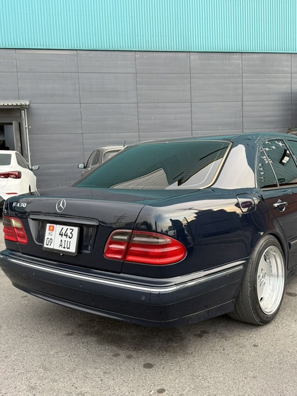 Mercedes-Benz E-Class: 2001 г., 4.3 л, Автомат, Бензин, Седан: фото 4