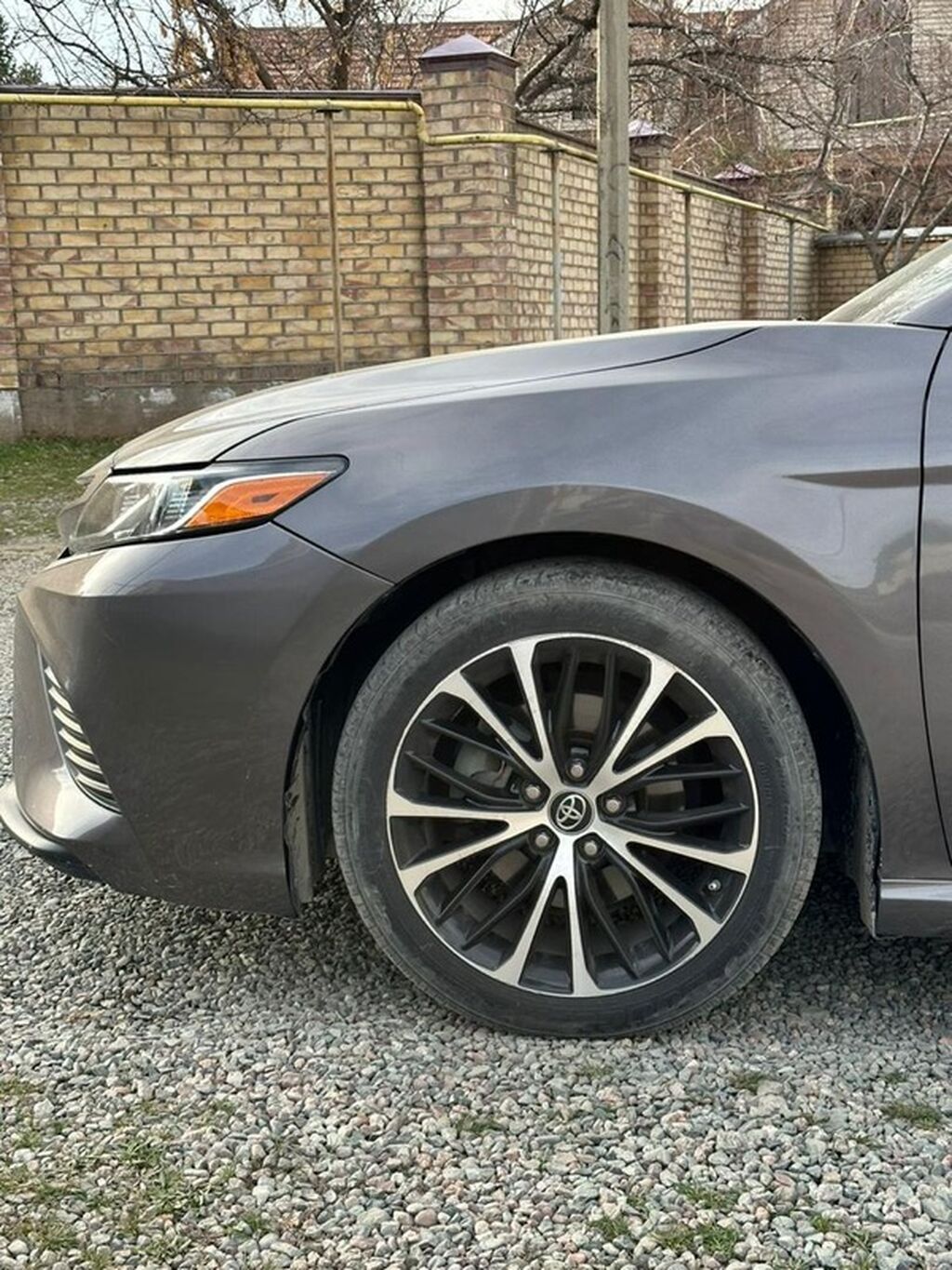 Toyota Camry: 2019 г., Автомат, Седан: фото 3