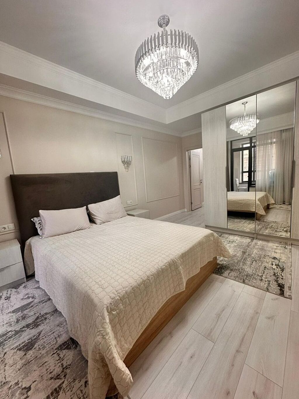 2 комнаты, 87 м², Караван ТРЦ Элитка, 10 этаж, Дизайнерский ремонт: фото 2
