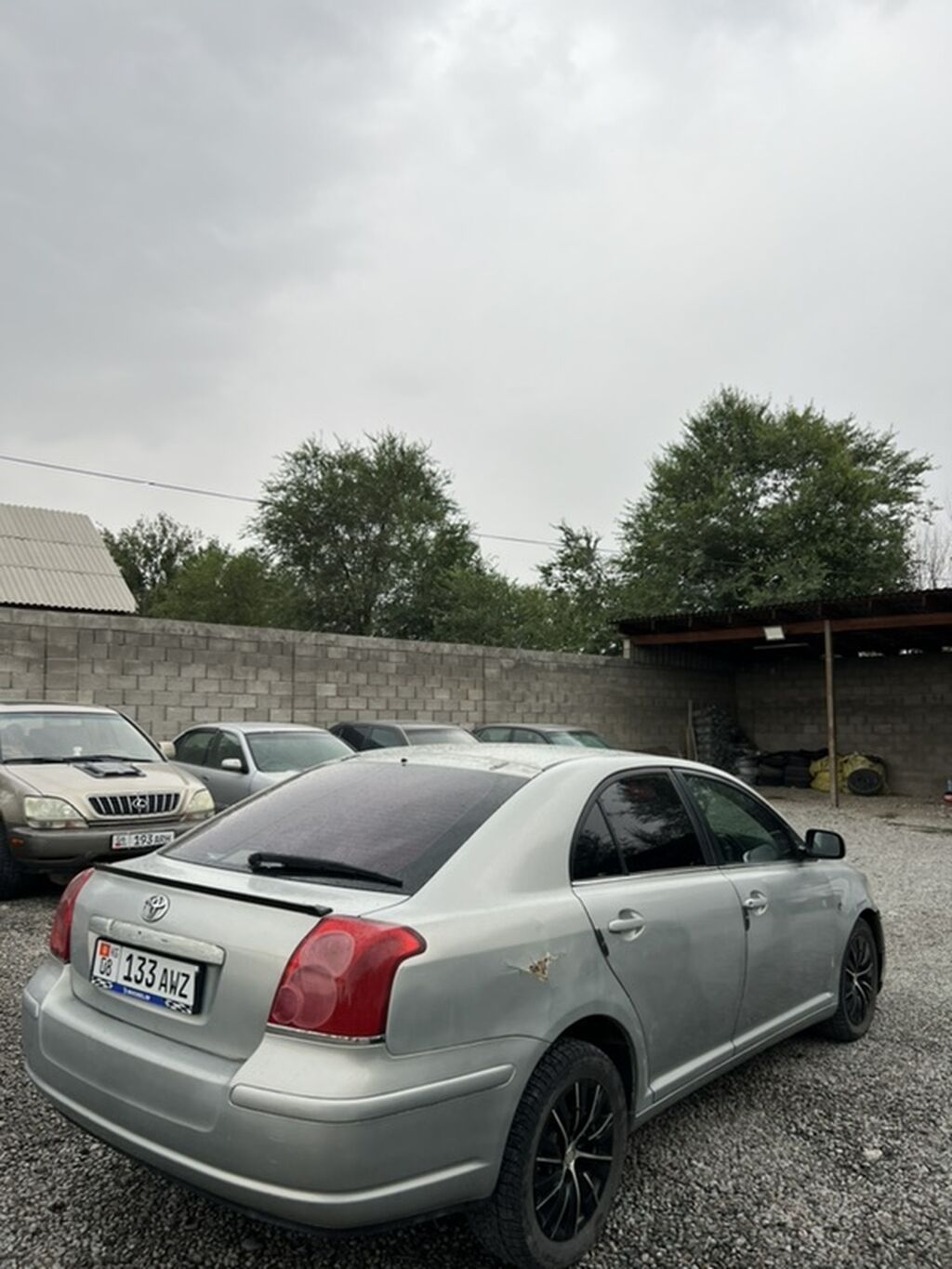Toyota Avensis: 2004 г., 2 л, Механика, Бензин, Седан: фото 6