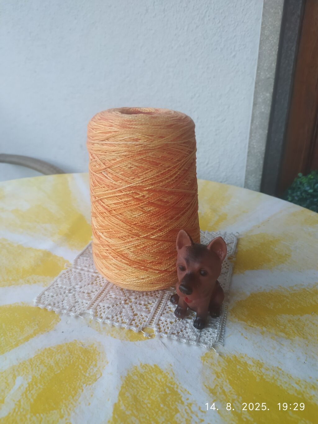 Metraža: Predivo na konusu – melirano narandžasto/žuto - Tip: glatko