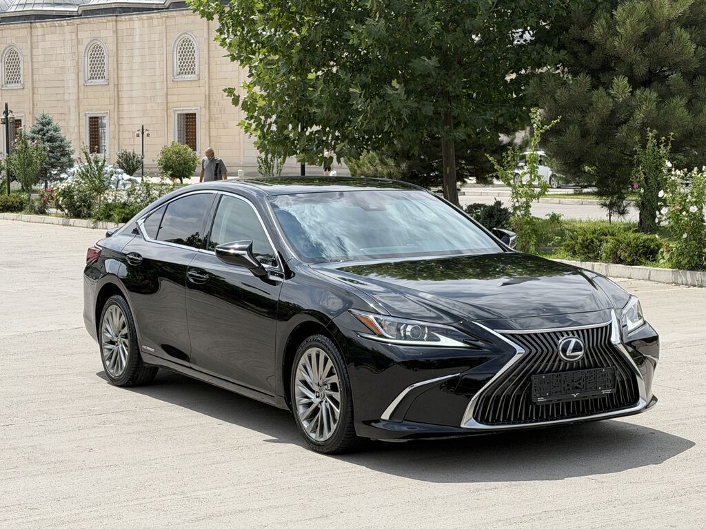 Lexus ES: 2020 г., Автомат, Гибрид: фото 2