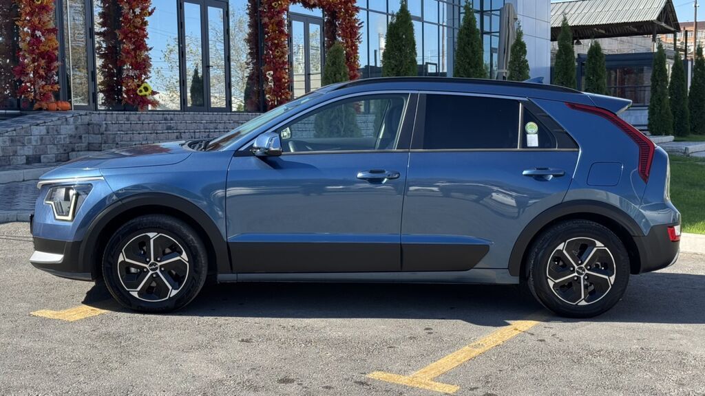 Kia Niro: 2022 г., 1.6 л, Автомат, Гибрид, Кроссовер: фото 4