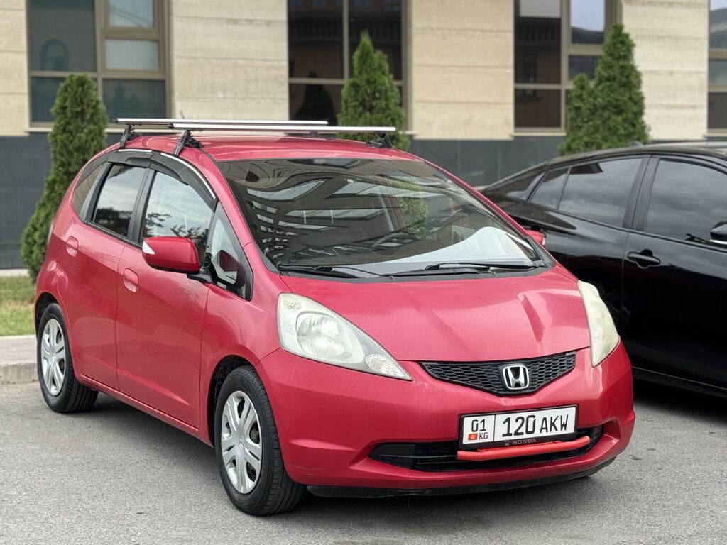 Honda Jazz: 2009 г., 1.5 л, Вариатор, Бензин, Хэтчбэк: фото 2