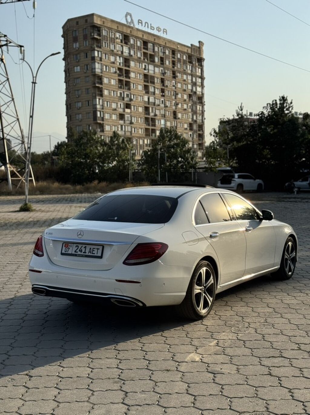 Mercedes-Benz E-Class: 2019 г., 2 л, Автомат, Бензин, Седан: фото 5