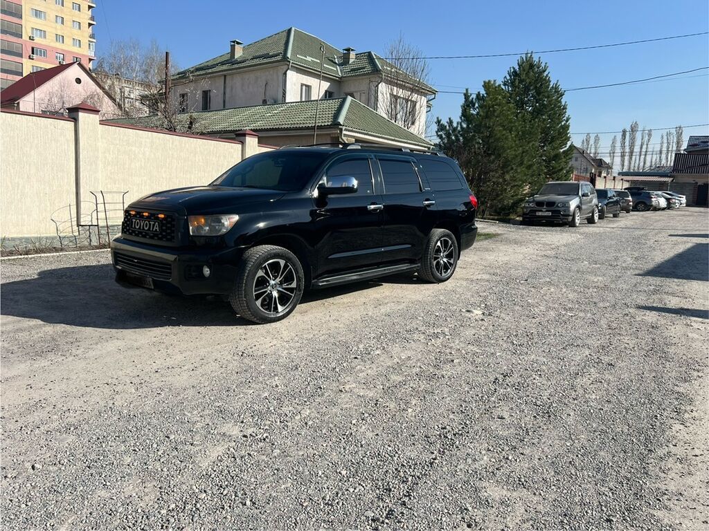 Toyota Sequoia: 2008 г., 5.7 л, Автомат, Бензин, Внедорожник — фото 3