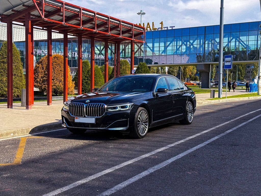 BMW 7 series: 2020 г., 3 л, Автомат, Бензин, Седан: фото 1