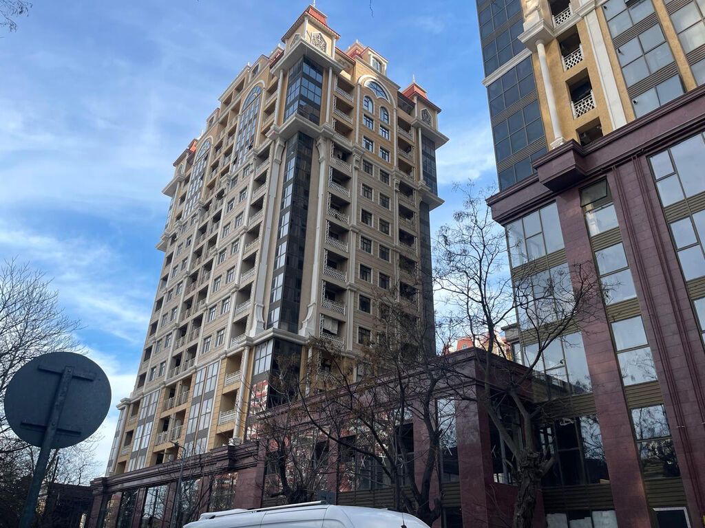 3 otaqlı, Yeni tikili, 122 kv. m