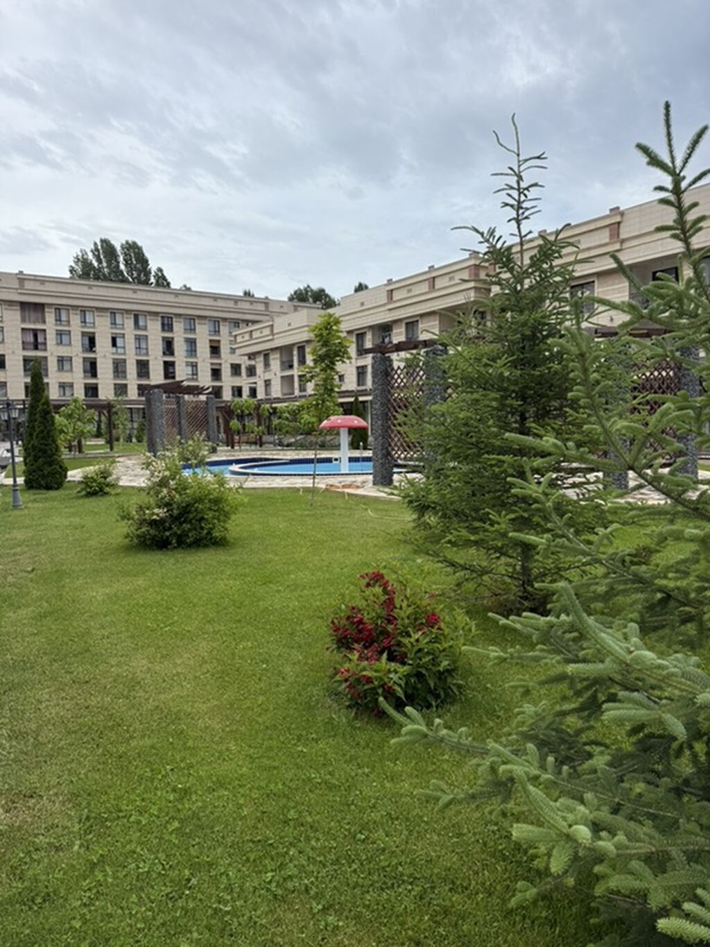 Срочно сдаю квартиру студию на Иссыкуле в ЦО «Радуга» в современном: фото 2