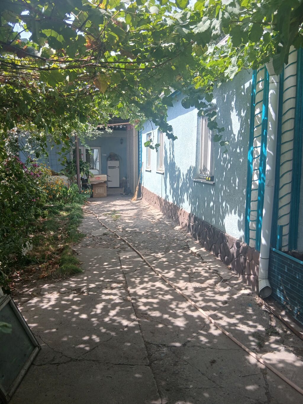 Продаются 2 совмещённых участка, общей площадью 26 соток: 2 дома, 2: фото 2