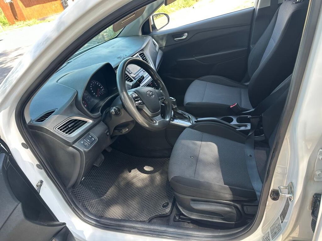 Hyundai Accent: 2021 г., 1.6 л, Автомат, Газ: фото 6