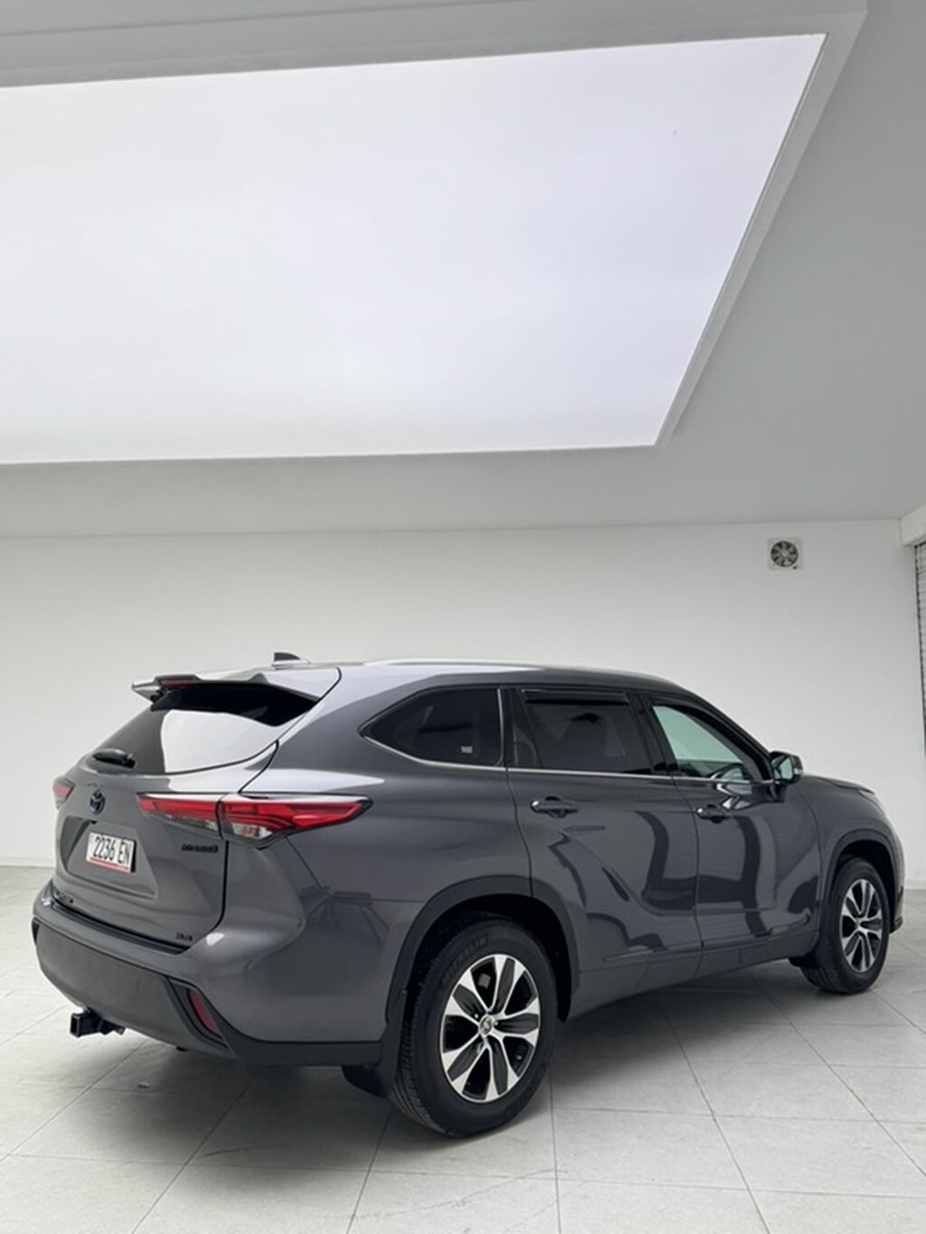 Toyota Highlander: 2021 г., 2.5 л, Автомат, Гибрид, Кроссовер: фото 7