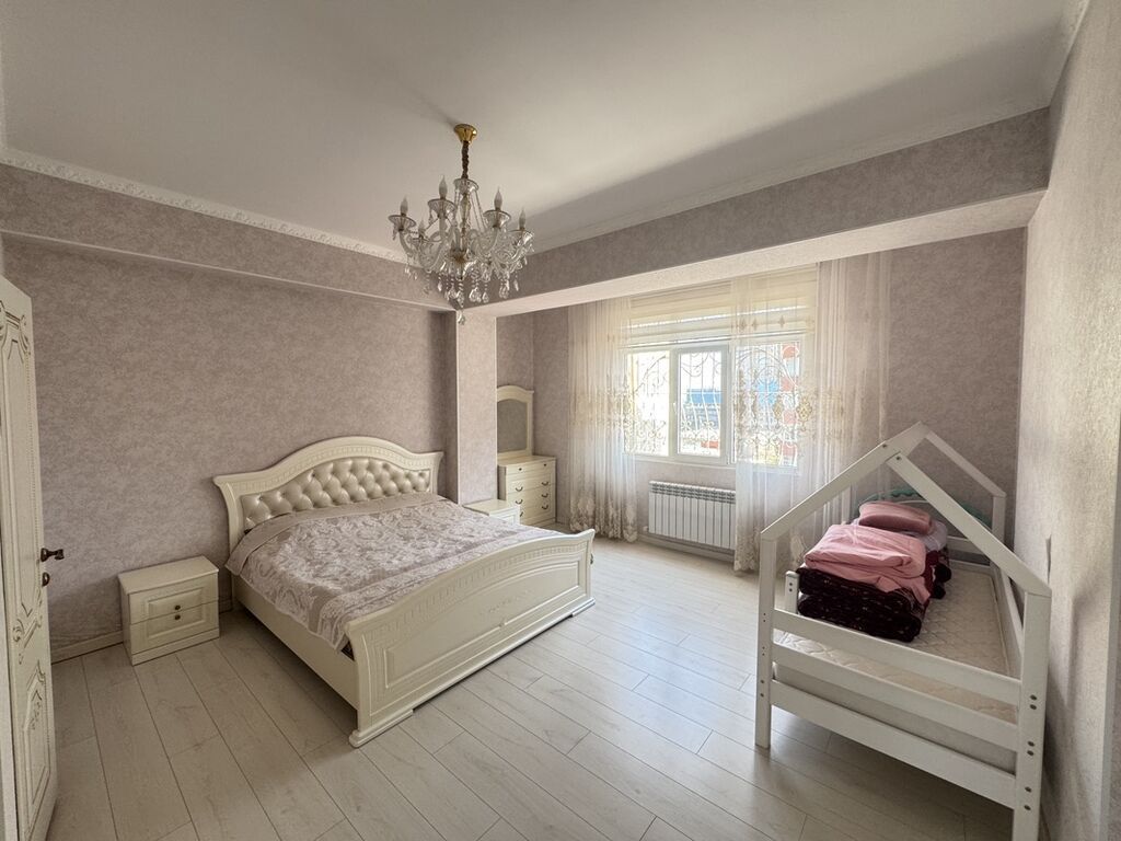 4 комнаты, 127 м², Ала-Арча ТРЦ Элитка, 5 этаж, Свежий ремонт: фото 1